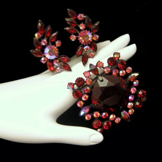Rare CLAUDETTE Vintage Japanned Red Brooch Pin Earrings Set BOOK PIECE from myclassicjewelry.com
