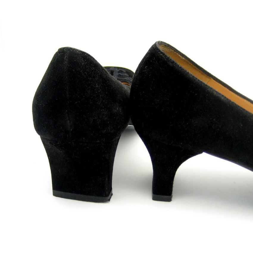 SALVATORE FERRAGAMO Black Suede Brocade Fancy Dress Pumps Womens Shoes ...
